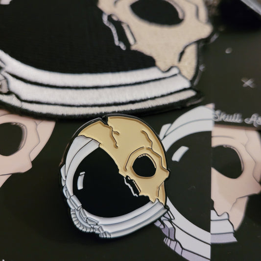 Skull Astronaut Pin and Patch Combo - Space Themed Pin and Iron-On Patch