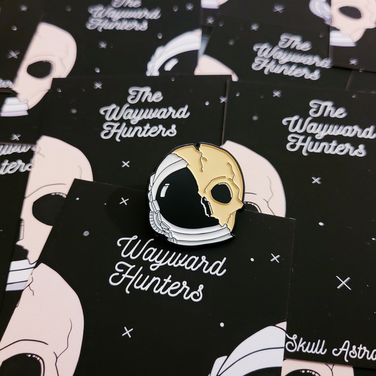 Skull Astronaut Pin - Space Themed Enamel Pin